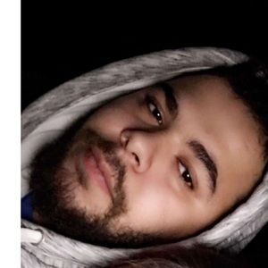 Meet your Posher, Devin